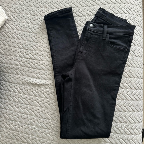 J Brand 620 Mid Rise Super Skinny Seriously Black Denim - Picture 8 of 10